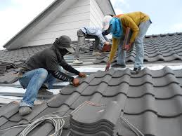 Best Storm Damage Roof Repair  in Fredonia, WI